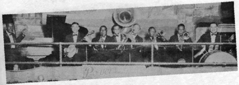 Image of the Ollie Powers Harmony Syncopators at the Dreamland Cafe